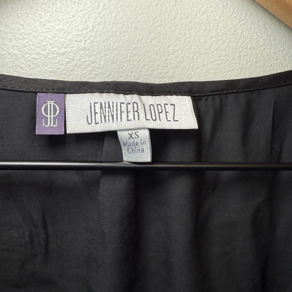 Jennifer Lopez Women's Cold Shoulder Studded Sleeve Blouse Black Size X-Small - Picture 4 of 6